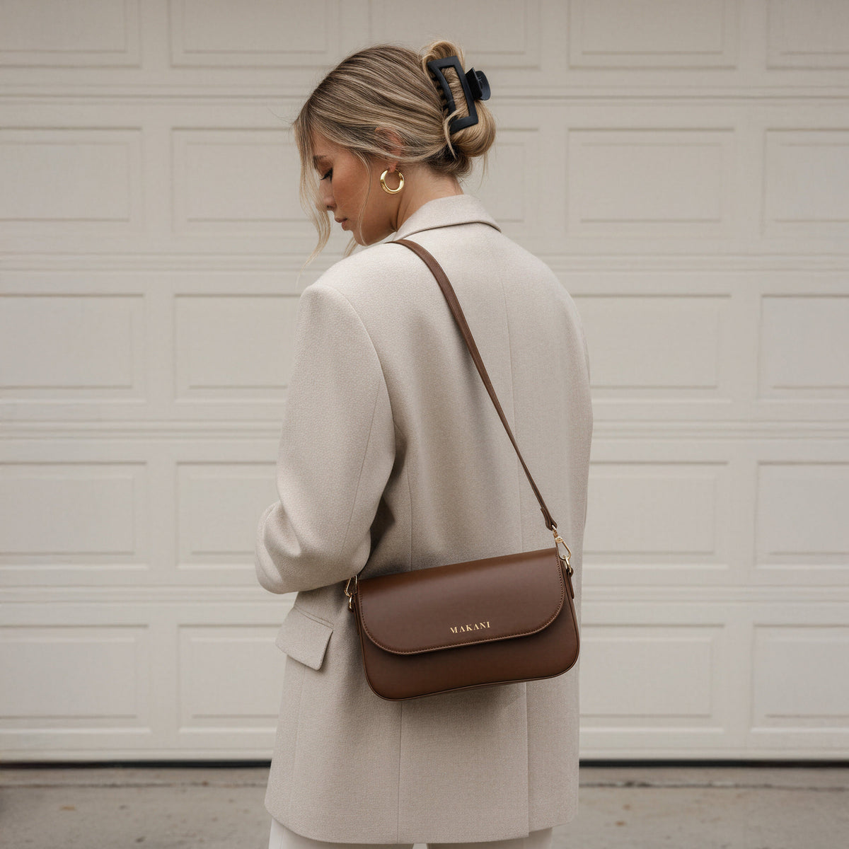 CLARA - DARK BROWN