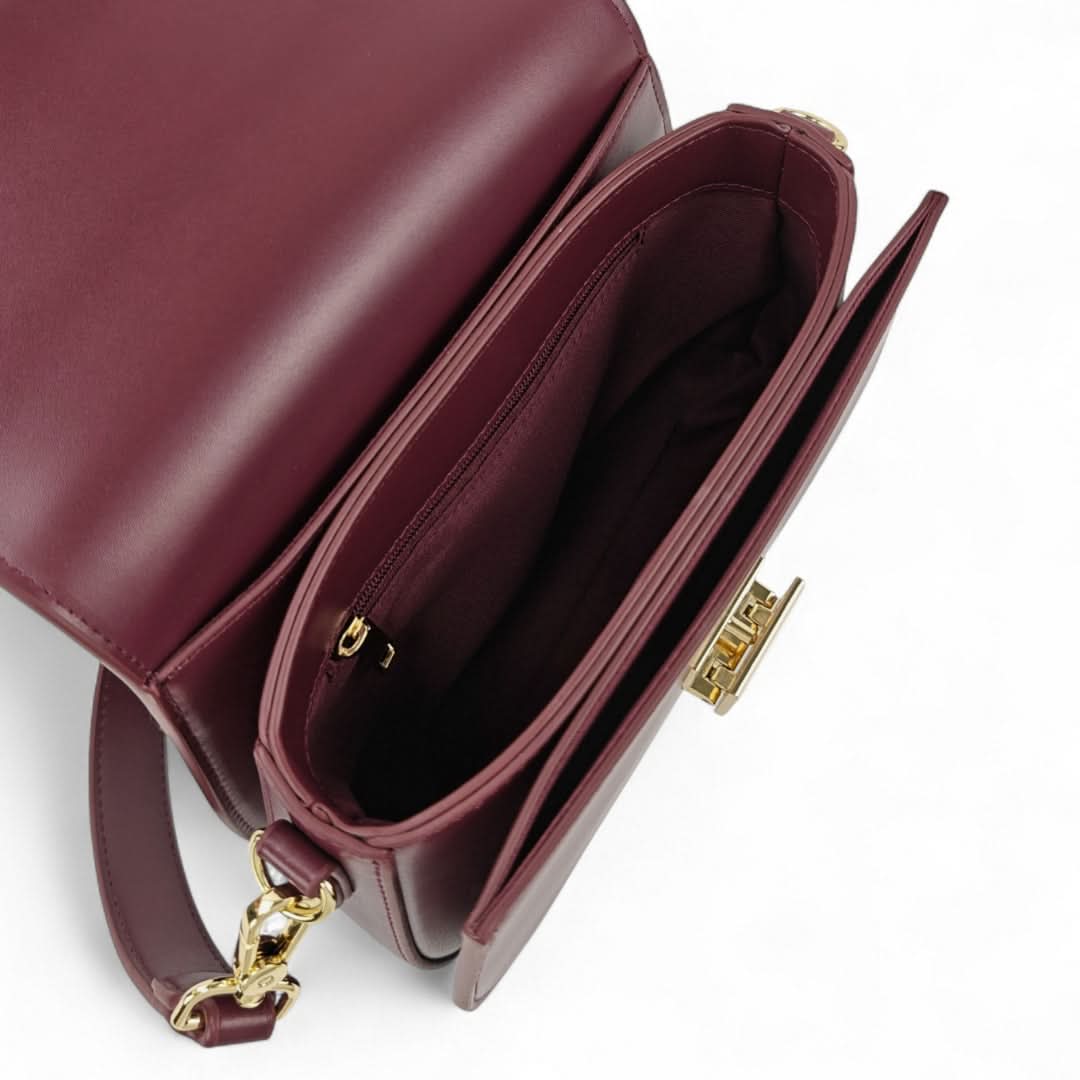 PAULA - CLASSIC BURGUNDY